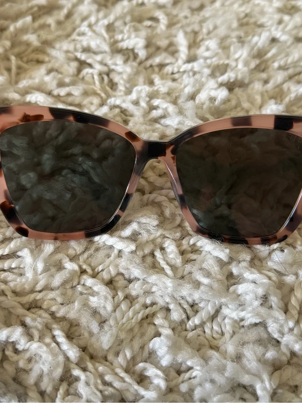 Diff Becky II Sunglasses